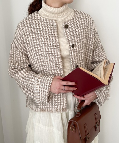 Samansa Mos2（サマンサ モスモス）の「クルーネックフリンジジャケット（ノーカラージャケット・レディース・グレー/ベージュ/ブラック・F）」の3枚目の写真