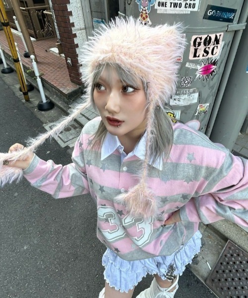 XU（エックスユー）の「【Never mind the XU】shaggy flap cat beanie / 【ネバーマインド ザ エックスユー】シャギーフラップ猫耳ニット帽子（ニットキャップ/ビーニー・レディース・ブラウン/チャコール/ピンク・ONE SIZE）」の18枚目の写真