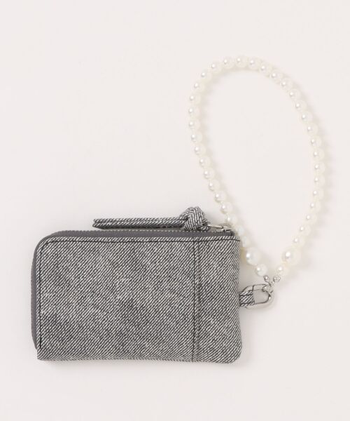 Q(キュー)の「パールストラップマルチケース(その他小物・レディース・グレー/ライトブルー・ONE SIZE)」の3枚目の写真