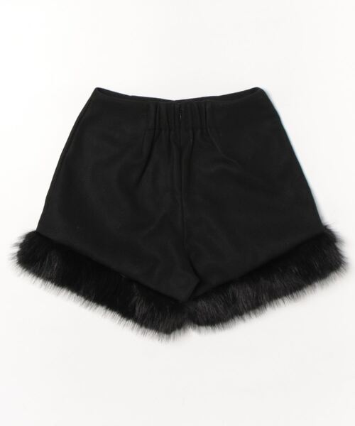 clear（クリア）の「裾ファーショートパンツ[ガーリー 甘め] ≪2024AW新作≫（その他パンツ・レディース・ブラック/アイボリー・F）」の16枚目の写真