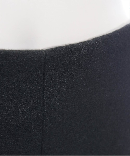 clear（クリア）の「裾ファーショートパンツ[ガーリー 甘め] ≪2024AW新作≫（その他パンツ・レディース・ブラック/アイボリー・F）」の10枚目の写真