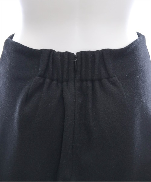 clear（クリア）の「裾ファーショートパンツ[ガーリー 甘め] ≪2024AW新作≫（その他パンツ・レディース・ブラック/アイボリー・F）」の11枚目の写真