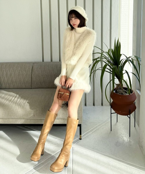 clear（クリア）の「裾ファーショートパンツ[ガーリー 甘め] ≪2024AW新作≫（その他パンツ・レディース・ブラック/アイボリー・F）」の5枚目の写真