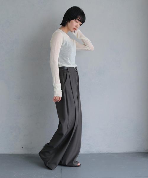 cheriella（シェリエラ）の「【cheriella】フィンガーホールシアークルーネックニット FINGER HOLE SHEER CREW NECK KNIT（ニット/セーター・レディース・ブラック/ミント/レッド/ホワイト/ブルー・M）」の15枚目の写真