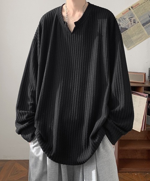Ressaca(レサーカ)の「オーバーサイズ無地キーネックロンT(Tシャツ/カットソー・メンズ・ナチュラル/ブラック/カーキ/チャコール/ホワイト・M/L/XL)」の1枚目の写真