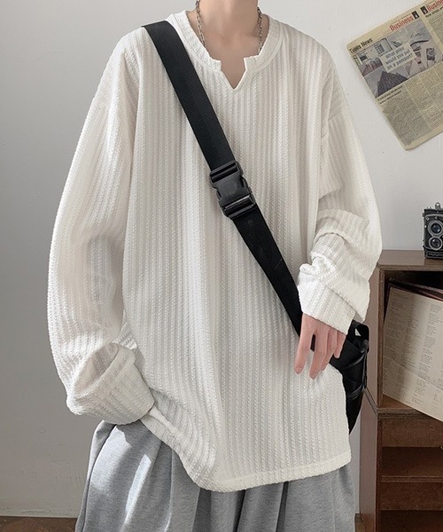 Ressaca(レサーカ)の「オーバーサイズ無地キーネックロンT(Tシャツ/カットソー・メンズ・ナチュラル/ブラック/カーキ/チャコール/ホワイト・M/L/XL)」の9枚目の写真