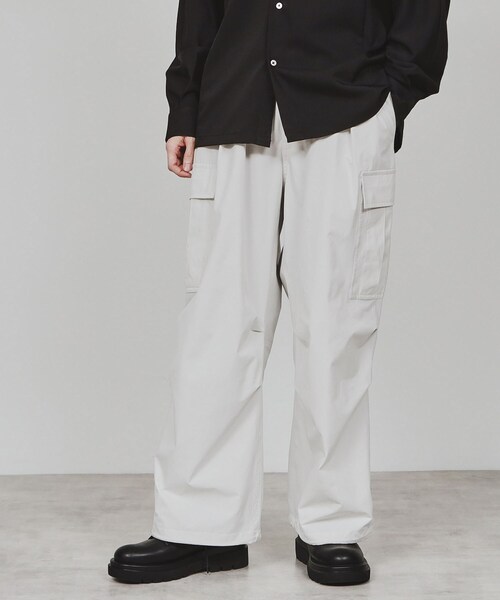 tk.TAKEO KIKUCHI(ティーケータケオキクチ)の「【機能素材】AMATAストレッチカーゴパンツ(カーゴパンツ・メンズ・ブラック/オフホワイト/カーキ・01/02/03)」の5枚目の写真