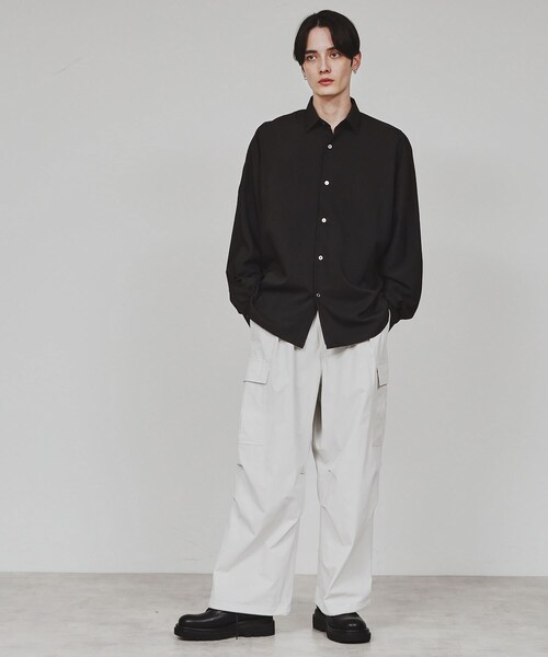 tk.TAKEO KIKUCHI(ティーケータケオキクチ)の「【機能素材】AMATAストレッチカーゴパンツ(カーゴパンツ・メンズ・ブラック/オフホワイト/カーキ・01/02/03)」の6枚目の写真