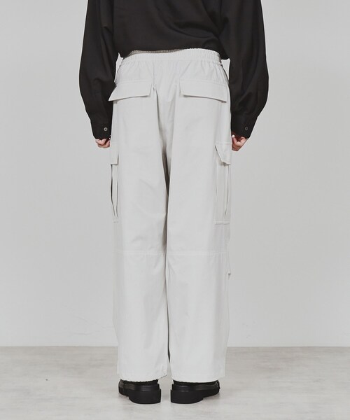 tk.TAKEO KIKUCHI(ティーケータケオキクチ)の「【機能素材】AMATAストレッチカーゴパンツ(カーゴパンツ・メンズ・ブラック/オフホワイト/カーキ・01/02/03)」の19枚目の写真
