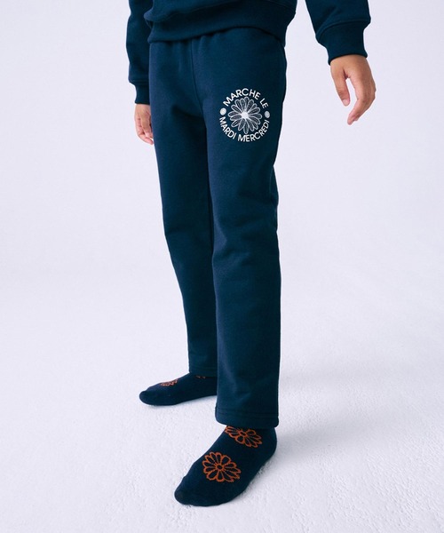 Mardi Mercredi（マルディメクルディ）の「KIDS SWEAT PANTS MARCHE EMBLEM（スウェットパンツ・キッズ・グレー/ネイビー・100cm）」の8枚目の写真