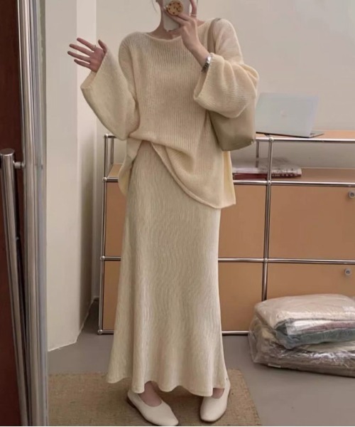 gossip!ロサンゼルス(ゴシップロサンゼルス)の「シャイニーベロアタイト スカート(スカート・レディース・ブラック/オフホワイト/ブラウン/グリーン/ワイン・FREE)」の9枚目の写真