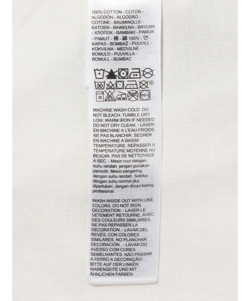 Levi's(リーバイス)の「Levi's/リーバイス エッセンシャル SPORTY Tシャツ(Tシャツ/カットソー・レディース・ホワイト・S/M/XS)」の8枚目の写真