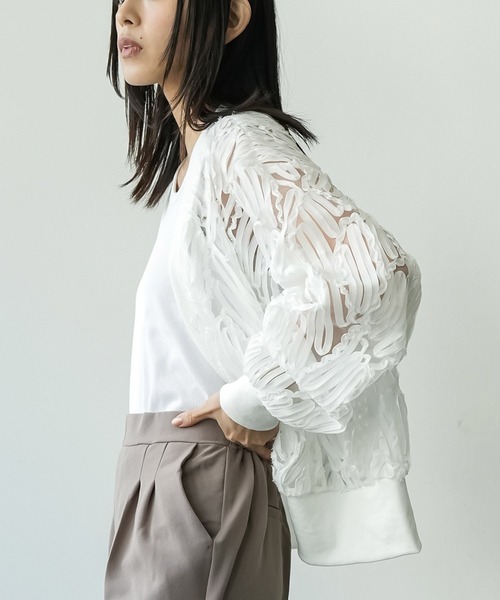 mili an deni(ミリアンデニ)の「コードレースカーディガン(カーディガン/ボレロ・レディース・ブラック/ホワイト・M)」の6枚目の写真