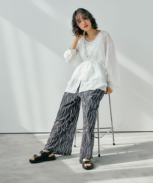 LEPSIM(レプシィム)の「着回しブラウス《2点セット》 242832(シャツ/ブラウス・レディース・オフホワイト/ライトブルー/ブラウン系その他/ブラック/ダークカーキ/ボルドー/グレー・FREE)」の13枚目の写真