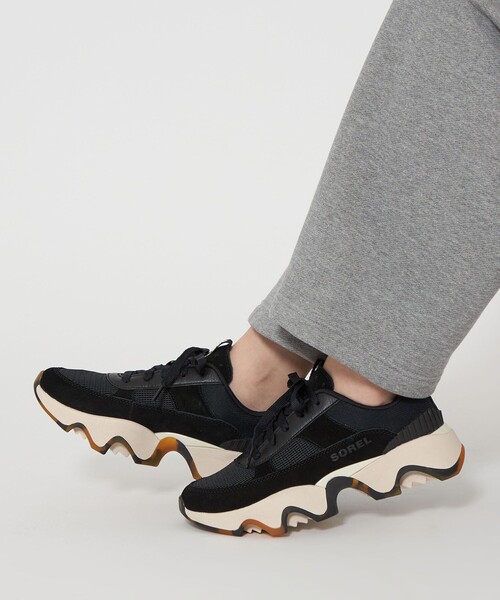 SOREL（ソレル）の「＜SOREL＞KINETICIMPACTⅡ WL（スニーカー・レディース・オフホワイト/ブラック/ライム・65/45/40/55）」の4枚目の写真