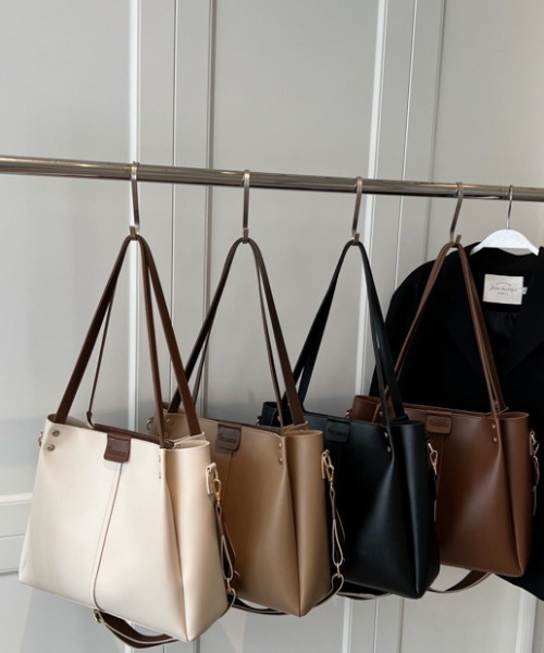 REBALANCE(リバランス)の「大容量 2WAYショルダーバッグ(ショルダーバッグ・レディース・C/D/A/B・ONE SIZE)」の16枚目の写真