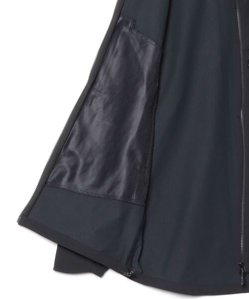 karrimor(カリマー)の「arete LT zip-up(ブルゾン・メンズ・ライトベージュ/ブラック/チャコールグレー・XS/S/M/L/XL)」の15枚目の写真