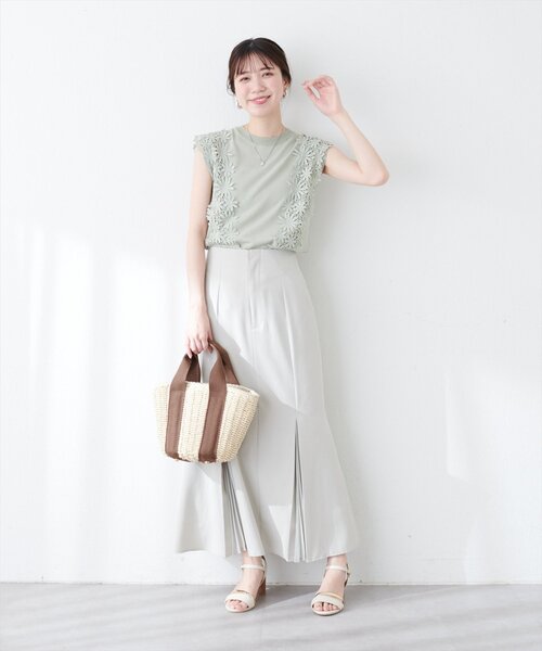 natural couture(ナチュラルクチュール)の「【canami】レース×ニットコンビノースリTOPS(ニット/セーター・レディース・サックスブルー/グレイッシュベージュ/ネイビー/ラベンダー/ミント・FREE)」の20枚目の写真