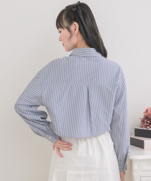 ems excite（エムズエキサイト）の「レースリボン付SH（シャツ/ブラウス・レディース・ダークブルー/ライトベージュ/ライトブルー・FREE）」の5枚目の写真