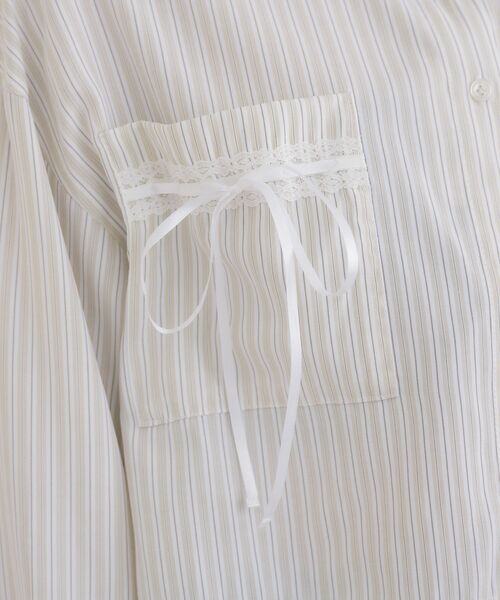 ems excite（エムズエキサイト）の「レースリボン付SH（シャツ/ブラウス・レディース・ダークブルー/ライトベージュ/ライトブルー・FREE）」の8枚目の写真