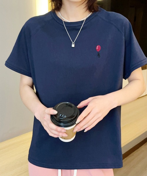 aimoha(アイモハ)の「バルーンワンポイントTシャツ (SS)(Tシャツ/カットソー・レディース・ホワイト/ブラック/ネイビー/グレー/カーキ・FREE)」の5枚目の写真