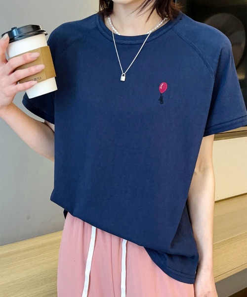 aimoha(アイモハ)の「バルーンワンポイントTシャツ (SS)(Tシャツ/カットソー・レディース・ホワイト/ブラック/ネイビー/グレー/カーキ・FREE)」の11枚目の写真