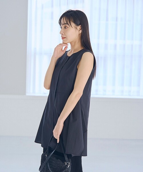 RONEL(ロネル)の「ライトノースリーブチュニックブラウス(シャツ/ブラウス・レディース・コバルトブルー/ブラック/ホワイト・M/S)」の15枚目の写真