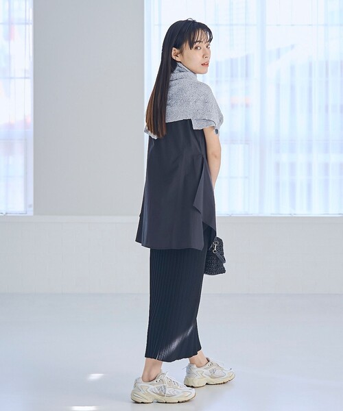 RONEL(ロネル)の「ライトノースリーブチュニックブラウス(シャツ/ブラウス・レディース・コバルトブルー/ブラック/ホワイト・M/S)」の17枚目の写真