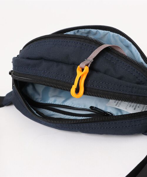 KELTY（ケルティ）の「2025年新商品【KELTY】MINI OVAL FANNY / ミニオーバルファニー（ボディバッグ/ウエストポーチ・レディース・オリーブ/ブラウン系その他/レオパード/アニマル/ダークグレー/タン/セージグリーン/その他3/その他2/その他1/ネイビー/ブラック/モカ/マスタード・ONE SIZE）」の22枚目の写真