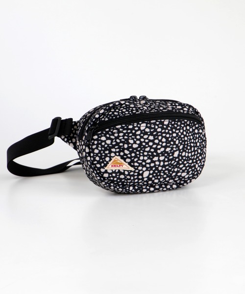 KELTY（ケルティ）の「2025年新商品【KELTY】MINI OVAL FANNY / ミニオーバルファニー（ボディバッグ/ウエストポーチ・レディース・オリーブ/ブラウン系その他/レオパード/アニマル/ダークグレー/タン/セージグリーン/その他3/その他2/その他1/ネイビー/ブラック/モカ/マスタード・ONE SIZE）」の11枚目の写真