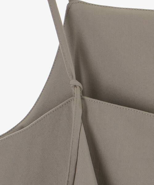 le.coeur blanc(ルクールブラン)の「RNストレッチキャミワンピース(ワンピース・レディース・モカ/ブラック・38)」の11枚目の写真