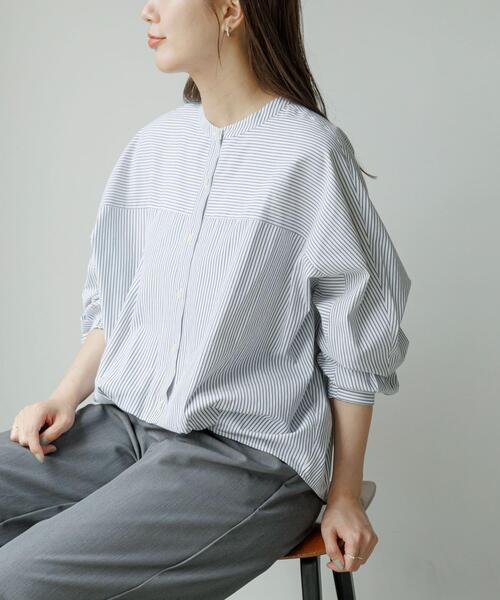 URBAN RESEARCH Sonny Label（アーバンリサーチサニーレーベル）の「『WEB限定』フロントタックバンドカラーシャツ（シャツ/ブラウス・レディース・ホワイト系その他/ブルー系その他/ホワイト/ブルー/ライトブルー・FREE）」の10枚目の写真