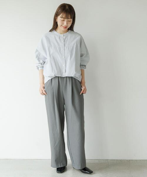 URBAN RESEARCH Sonny Label（アーバンリサーチサニーレーベル）の「『WEB限定』フロントタックバンドカラーシャツ（シャツ/ブラウス・レディース・ホワイト系その他/ブルー系その他/ホワイト/ブルー/ライトブルー・FREE）」の14枚目の写真