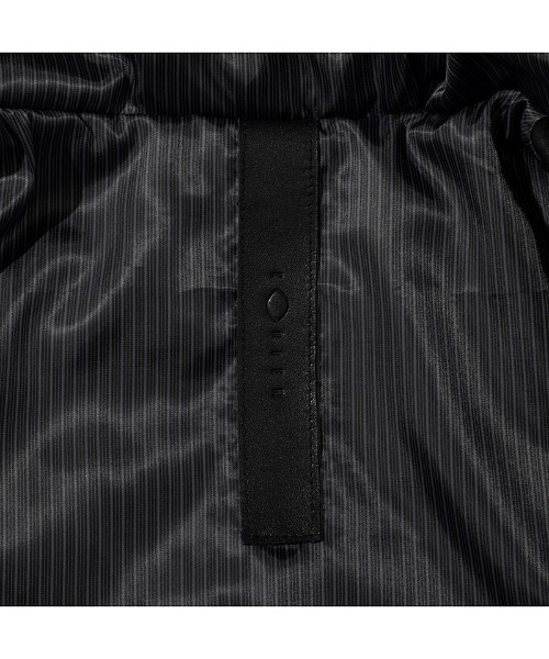 C DIEM（カルペディエム）の「mj10785-Leather Down Deformed Diaquilt Jacket レザーダウンジャケット（ダウンジャケット/コート・メンズ・ブラック/ホワイト・M/L/XL）」の4枚目の写真