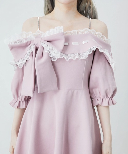 Ank Rouge(アンクルージュ)の「リボンオフショルカットOP(ワンピース・レディース・ホワイト/ブラック/ピンク・M)」の8枚目の写真