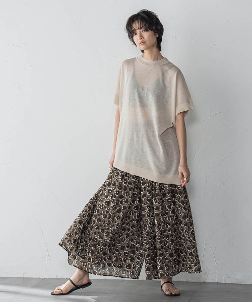 MAYSON GREY(メイソングレイ)の「BACK釦アシンメトリーニットプルオーバー≪手洗い可能≫(ニット/セーター・レディース・ベージュ/ホワイト/レッド・M)」の9枚目の写真
