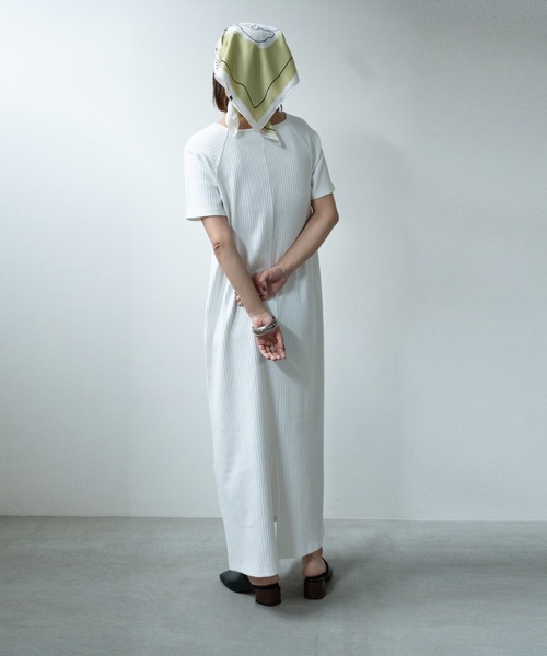 earthy リブカップ付きスクエアワンピース earthy（アーシー）の「リブカップ付きスクエアワンピース