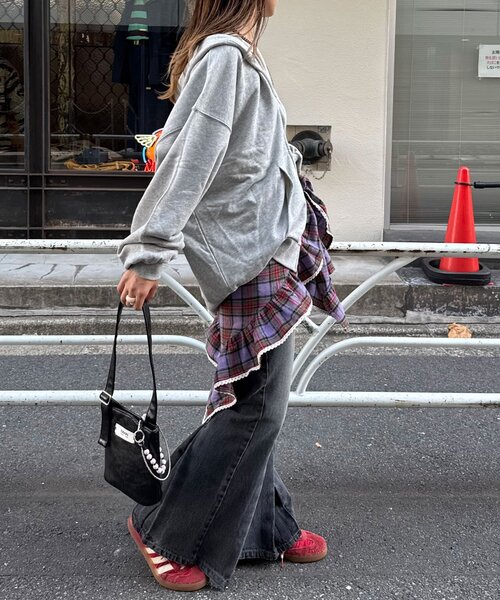 CIAOPANIC(チャオパニック)の「【ドット/チェック】マルチWAYフリルビッグスカーフ(バンダナ/スカーフ・レディース・グリーン/ブラック/ベージュ/レッド/ベージュ系その他/レッド系その他/ネイビー/パープル/ブラック系その他/ホワイト・ONE SIZE)」の15枚目の写真