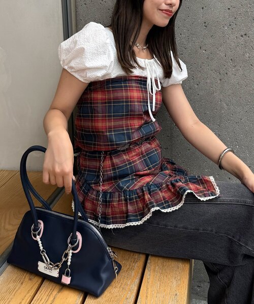 CIAOPANIC(チャオパニック)の「【ドット/チェック】マルチWAYフリルビッグスカーフ(バンダナ/スカーフ・レディース・グリーン/ブラック/ベージュ/レッド/ベージュ系その他/レッド系その他/ネイビー/パープル/ブラック系その他/ホワイト・ONE SIZE)」の18枚目の写真