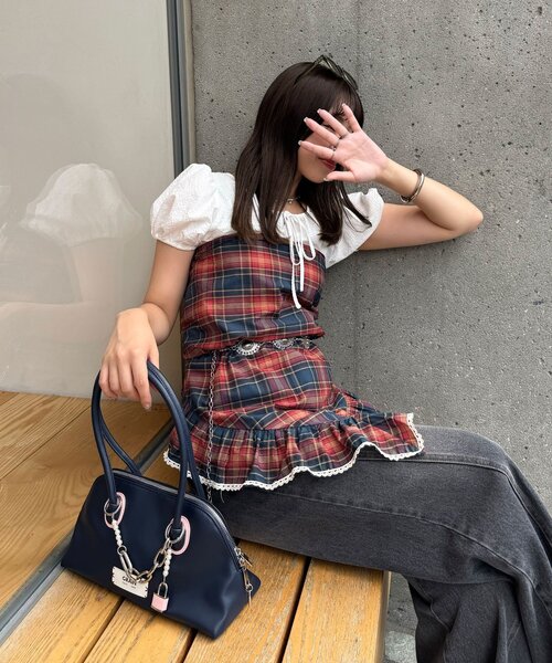 CIAOPANIC(チャオパニック)の「【ドット/チェック】マルチWAYフリルビッグスカーフ(バンダナ/スカーフ・レディース・グリーン/ブラック/ベージュ/レッド/ベージュ系その他/レッド系その他/ネイビー/パープル/ブラック系その他/ホワイト・ONE SIZE)」の19枚目の写真