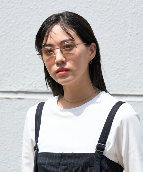 UNITED ARROWS(ユナイテッドアローズ)の「SUNCUTGlasses/UV100%CUT ボストン型 サングラス|カラーレンズ|メタルフレーム|UVカット| Zoff(サングラス・レディース・シルバー/ダークブラウン/ブラウン/ゴールド・FREE)」の3枚目の写真