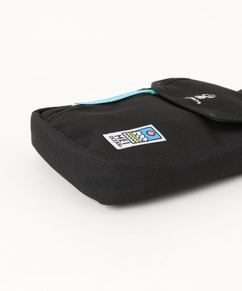 MEI OCEAN（メイオーシャン）の「MEI OCEAN  ショルダーバッグ バッグ スヌーピー×メイオーシャン ミニ ショルダーバッグ レディース メンズ（ショルダーバッグ・レディース・ブラック系その他・FREE）」の3枚目の写真