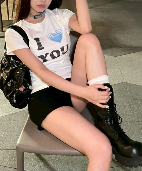 VIBGYOR（ヴィブジョー）の「【LAMPOON】ILOVEYOU　Tシャツ（Tシャツ/カットソー・レディース・ホワイト・MEDIUM/LARGE）」の4枚目の写真