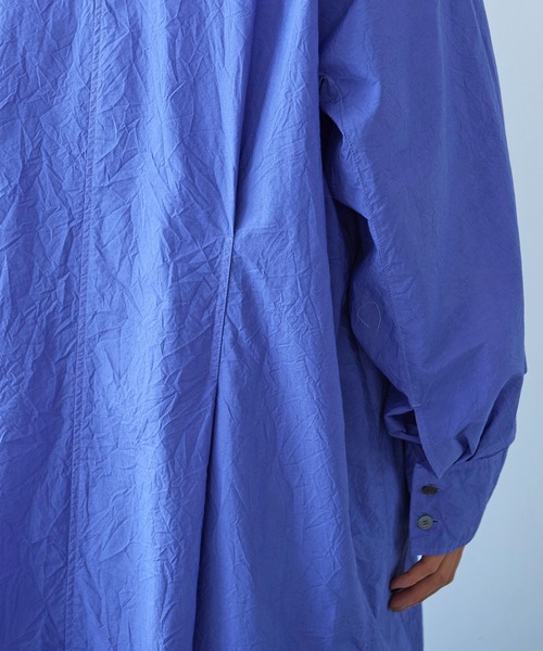 yuni（ユニ　）の「コットンキャッチワッシャー　タックシャツワンピース（シャツワンピース・レディース・ブルー/ホワイト/イエロー/ライラック/ブラック/ダークブラウン・FREE）」の17枚目の写真