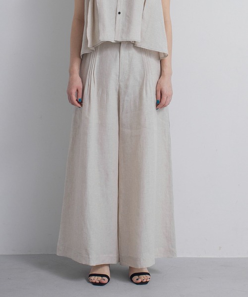 TITE IN THE STORE(ティテ インザ ストア)の「リネンサイドラインワイドパンツ(その他パンツ・レディース・ベージュ・38)」の5枚目の写真
