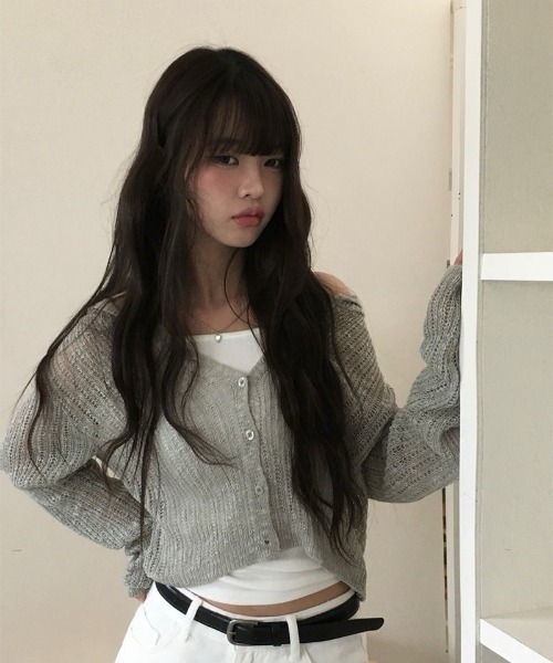 anyonemore（エニワンモア）の「テープヤーン透かし編みクロップドフードニットカーディガン（カーディガン/ボレロ・レディース・アイボリー/ブラック/カーキ・FREE）」の15枚目の写真