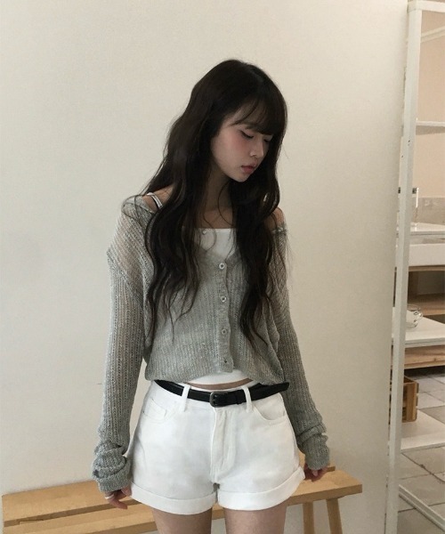 anyonemore（エニワンモア）の「テープヤーン透かし編みクロップドフードニットカーディガン（カーディガン/ボレロ・レディース・アイボリー/ブラック/カーキ・FREE）」の16枚目の写真