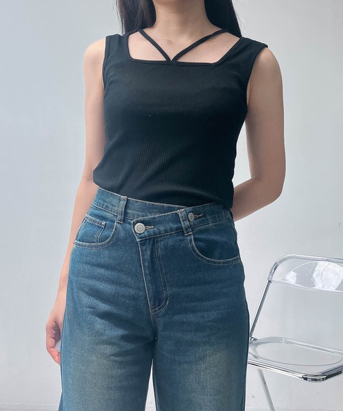 AS KNOW AS plus（アズノゥアズプラス）の「●前後2WAY スクエアホルタータンクトップ（タンクトップ・レディース・チャコールグレー/ブラック/オフホワイト・FREE）」の12枚目の写真