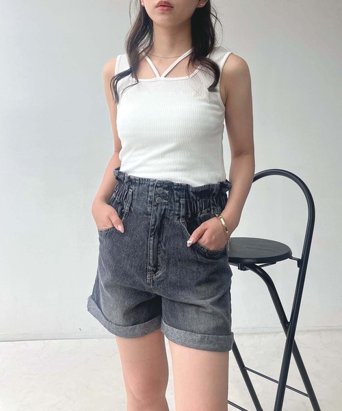 AS KNOW AS plus（アズノゥアズプラス）の「●前後2WAY スクエアホルタータンクトップ（タンクトップ・レディース・チャコールグレー/ブラック/オフホワイト・FREE）」の15枚目の写真