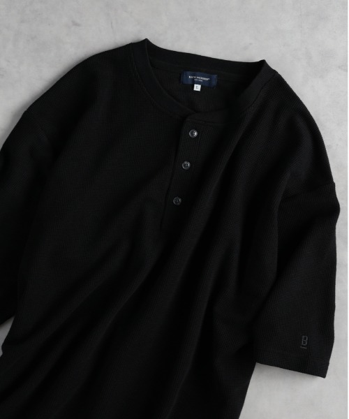 BACK NUMBER（バックナンバー）の「【BACK NUMBER】ロゴ刺繍ヘンリーネック半袖Ｔシャツ（Tシャツ/カットソー・メンズ・ブラック/ダークグレー・M/L/XL）」の2枚目の写真